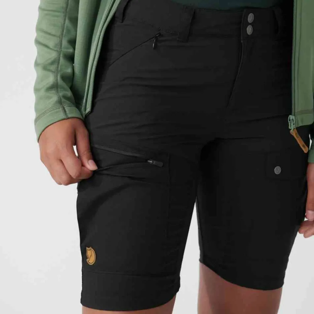 Hot Abisko Midsummer Shorts W Shortsit