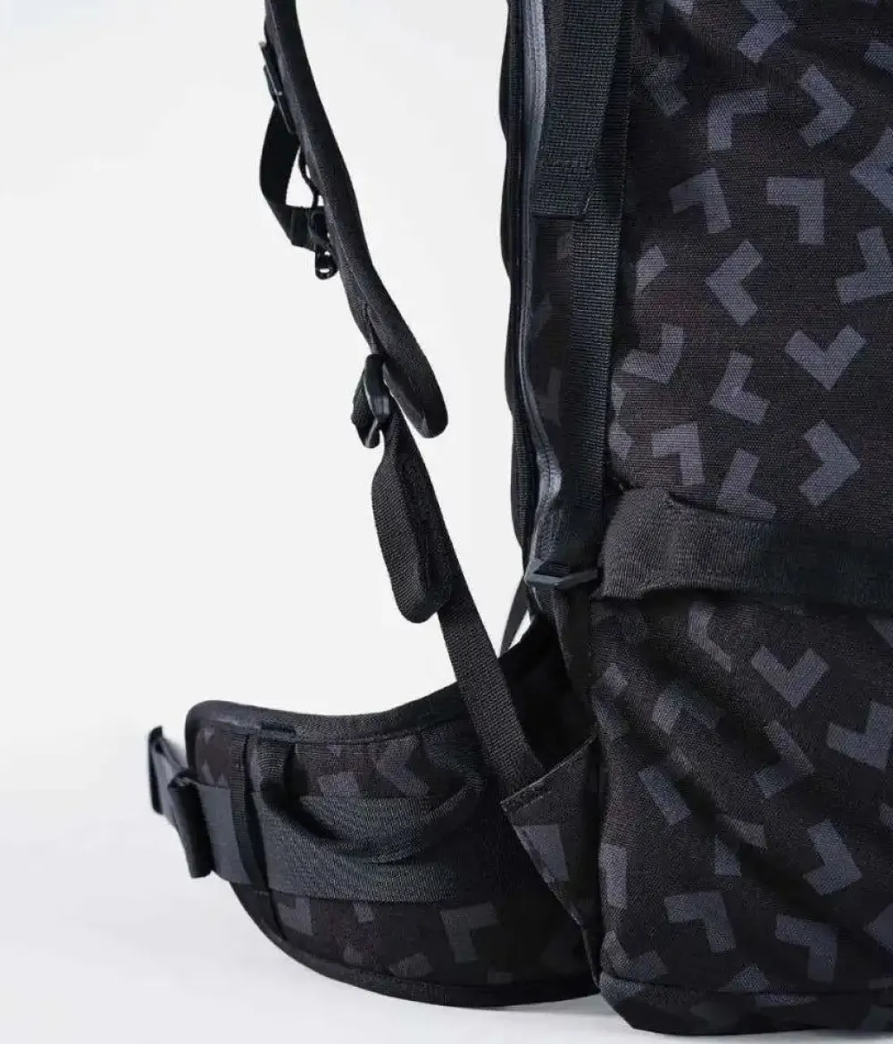 Cheap Dorsa 37L Lumiturvallisuus