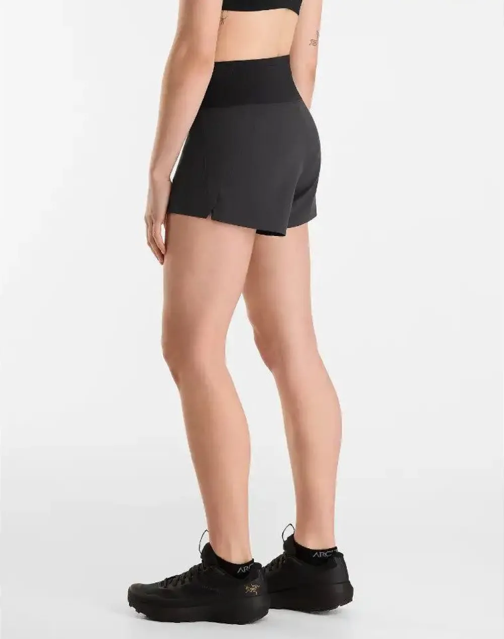 Clearance Essent Run High-Rise Short 3.5 Shortsit