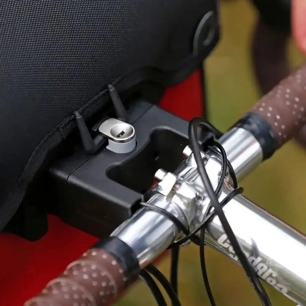 Cheap Handlebar Mounting-Set With Lock Pyöränlaukut